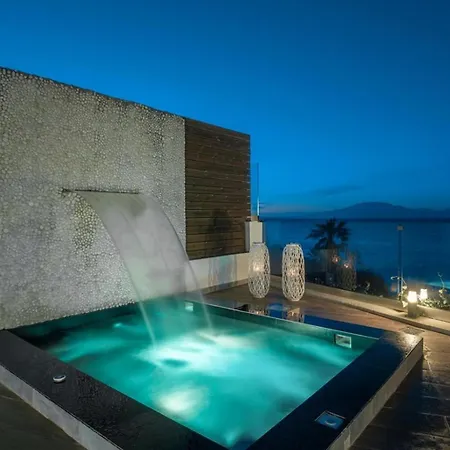 Vilă Luxury Cavo Mare Meltemi With Private Pool & Jacuzzi
