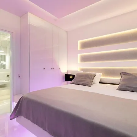 Luxury Cavo Mare Meltemi With Private Pool & Jacuzzi Vilă *