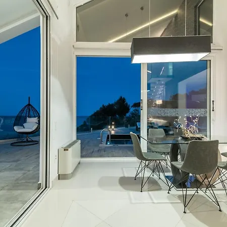 Villa Luxury Cavo Mare Meltemi With Private Pool & Jacuzzi