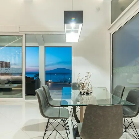 Villa Luxury Cavo Mare Meltemi With Private Pool & Jacuzzi